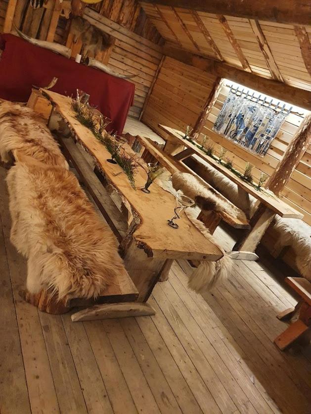 Vittfarnas Vikingaby Villa Sosdala Ngoại thất bức ảnh